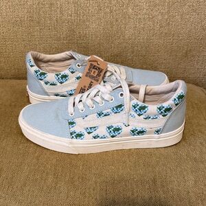 NWOB Vans Ward Eco Positivity Earth Planet Heart Sneakers Women’s Size 10